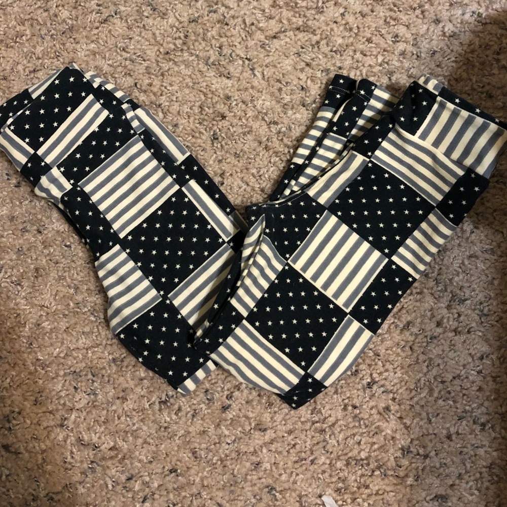 ❌SOLD❌2 pair Lularoe kids leggings